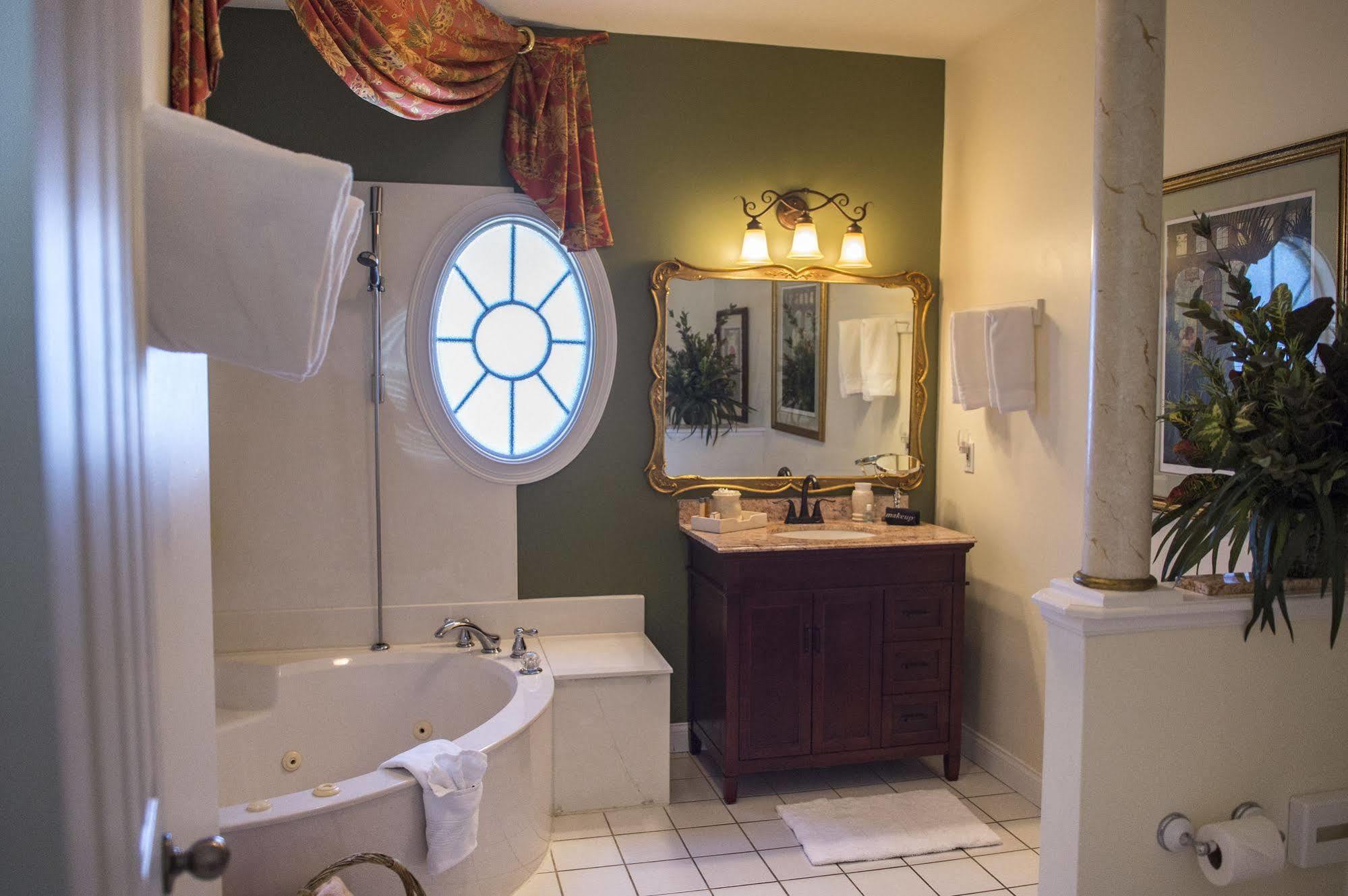 Windemere By The Sea Bed and breakfast 4*